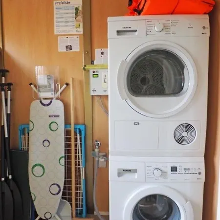 Seekiste Seeufervilla Apartament Flessenow